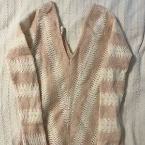 Sézane V-neck sweater, size small